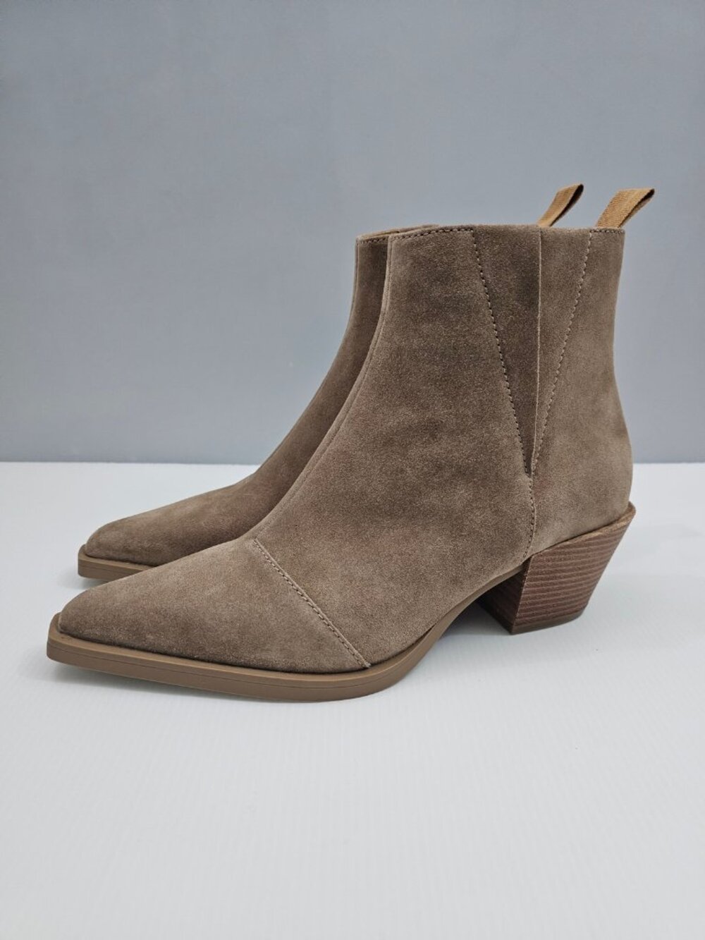 Rag & Bone Dart Pointed Toe Ankle Boot Womens EU 40 Brown Suede Block Heel NEW